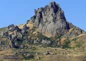 Гора Бешбармак и вокруг нее
