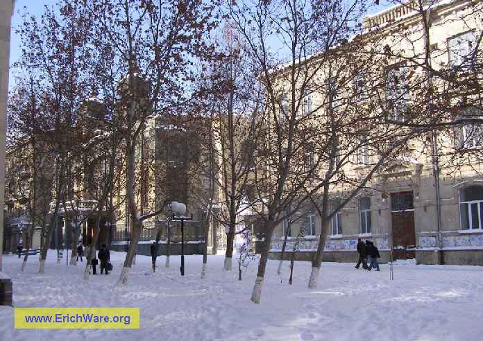 Баку в снегу